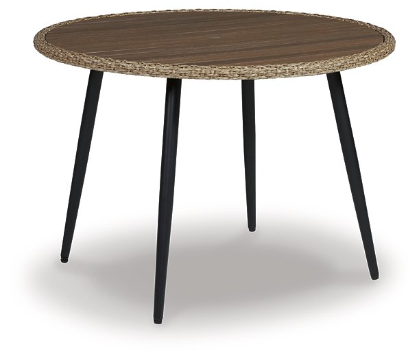 Amaris Outdoor Dining Table